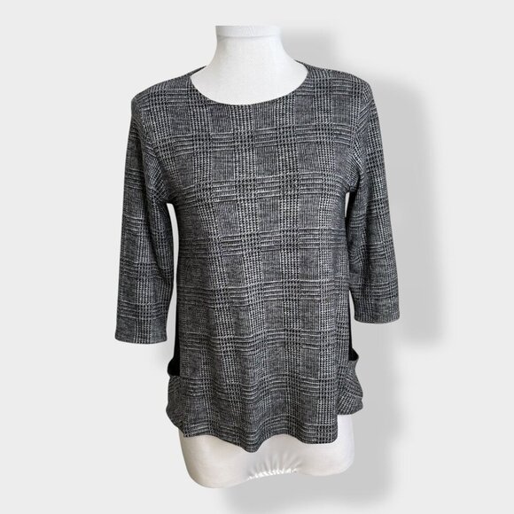 Andria Lieu Collection‎ Patterned Top - Picture 1 of 5